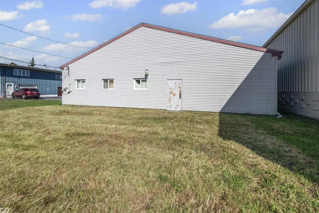 3103 Lapeer Road Port Huron Charter Township MI 48060