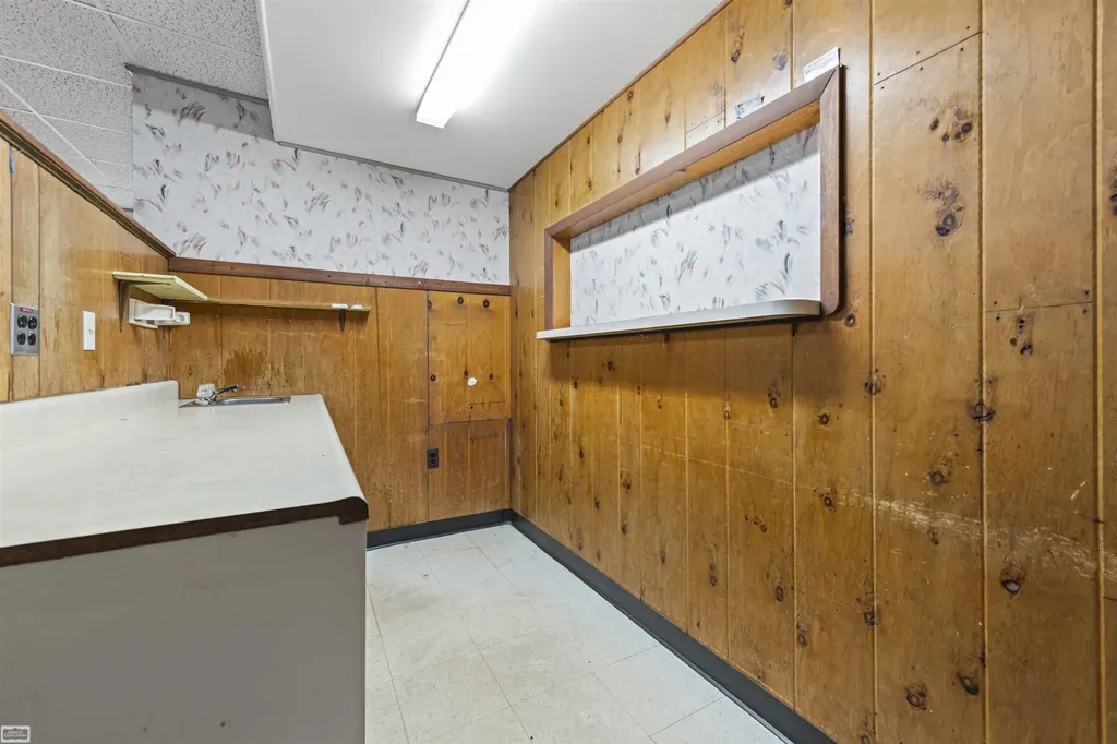 3103 Lapeer Road Port Huron Charter Township MI 48060