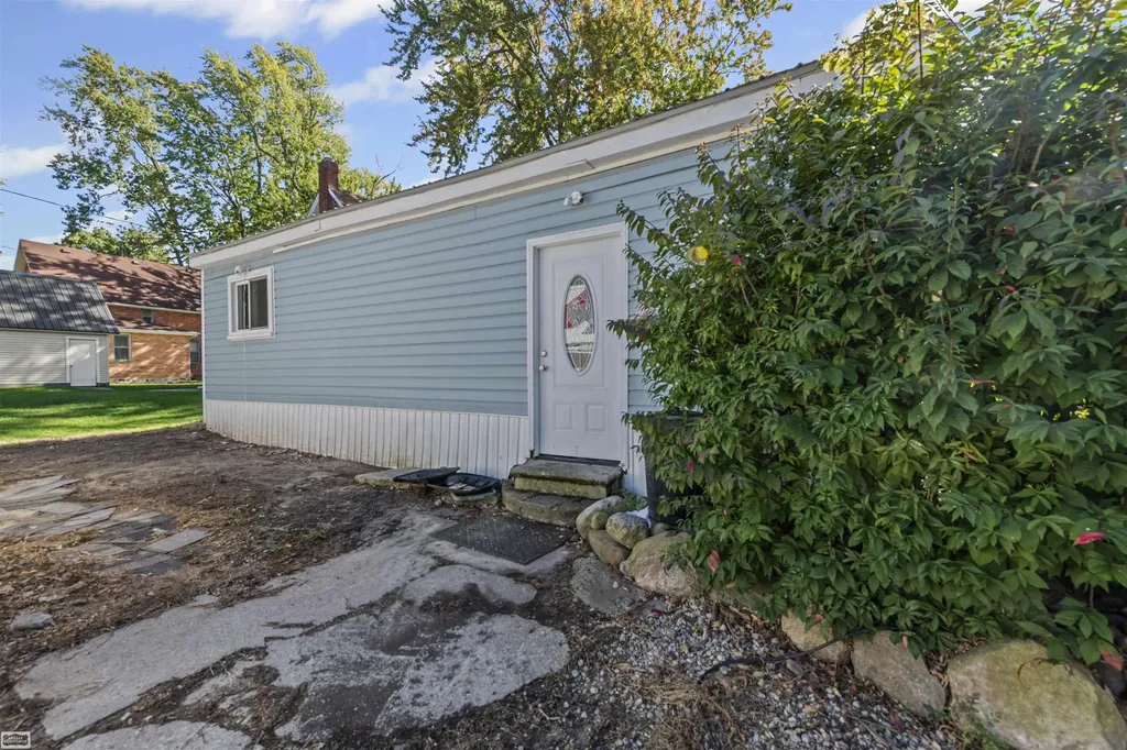 3905 Sheldon Road Carsonville Village MI 48419