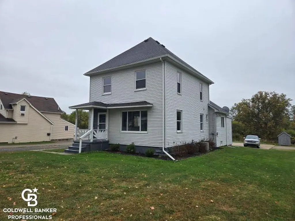 209 S Brockway Road Yale City MI 48097