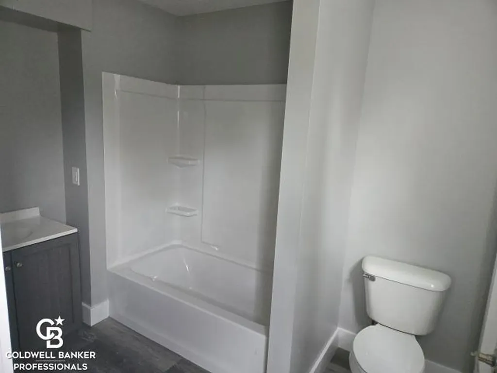 209 S Brockway Road Yale City MI 48097