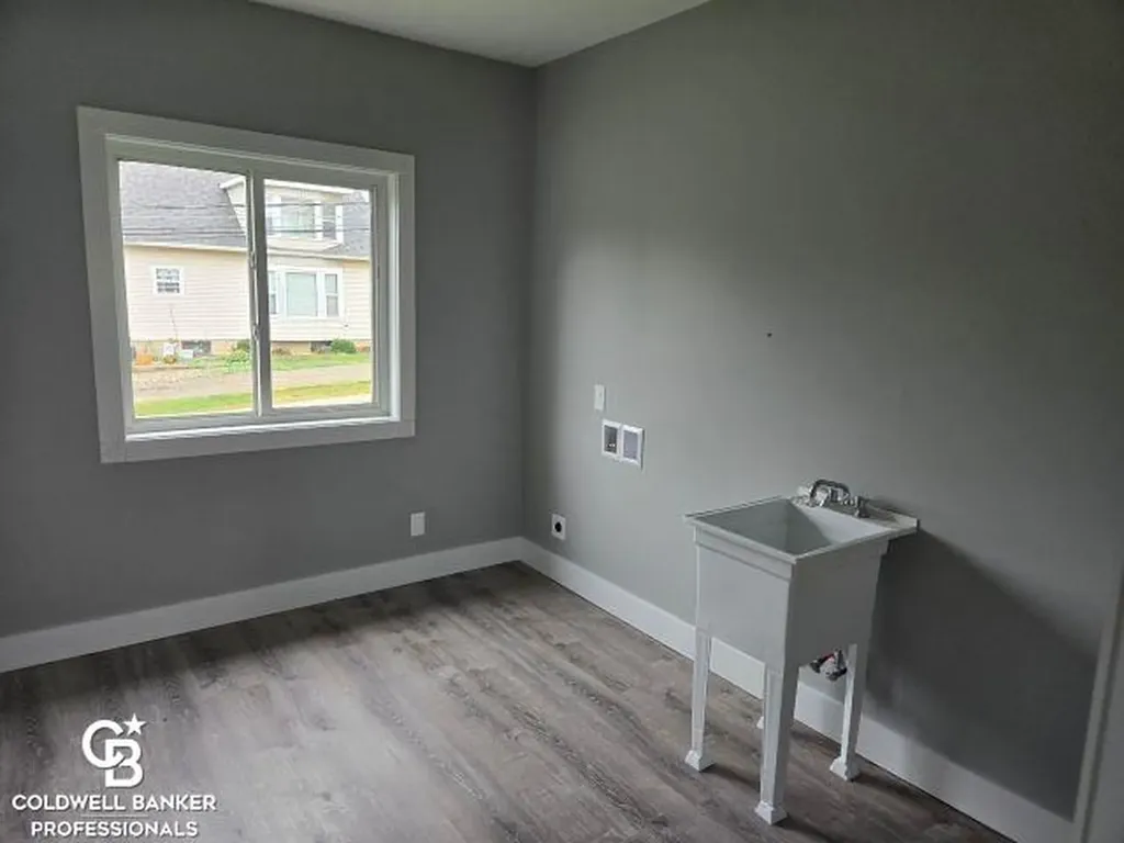 209 S Brockway Road Yale City MI 48097