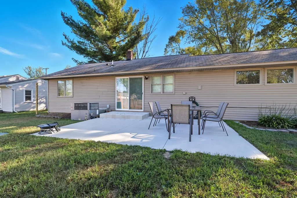 46419 Huling Street Shelby Charter Township MI 48317