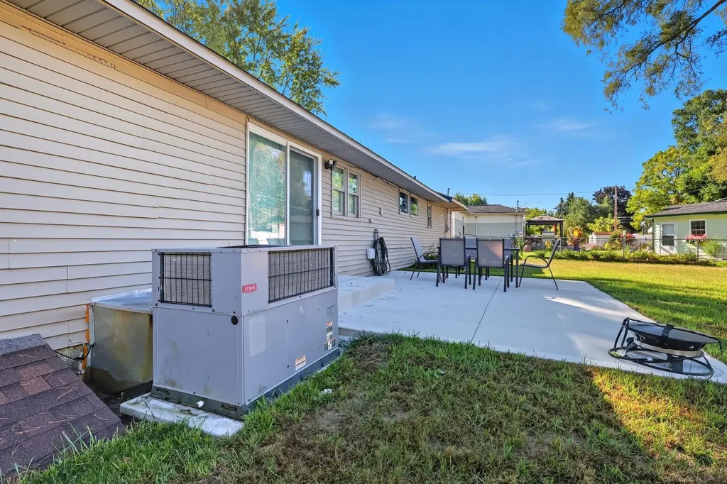46419 Huling Street Shelby Charter Township MI 48317