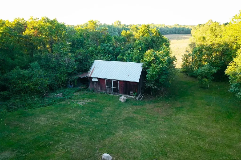 32898 Bertrand Street Milton Township MI 49120