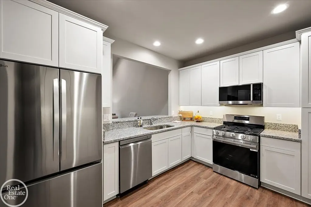 3095 Bridgewater Road Auburn Hills City MI 48326