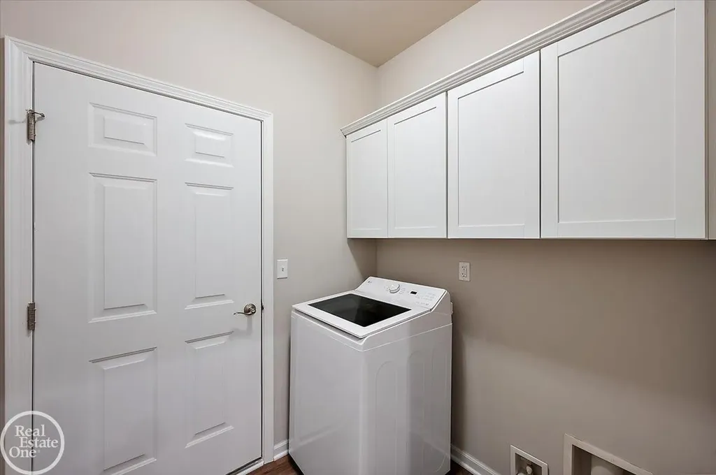 3095 Bridgewater Road Auburn Hills City MI 48326