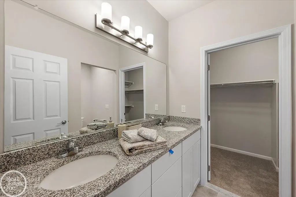 3095 Bridgewater Road Auburn Hills City MI 48326