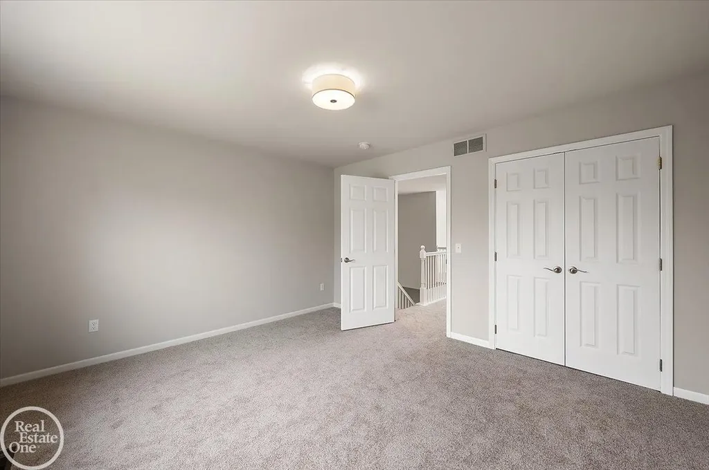 3095 Bridgewater Road Auburn Hills City MI 48326
