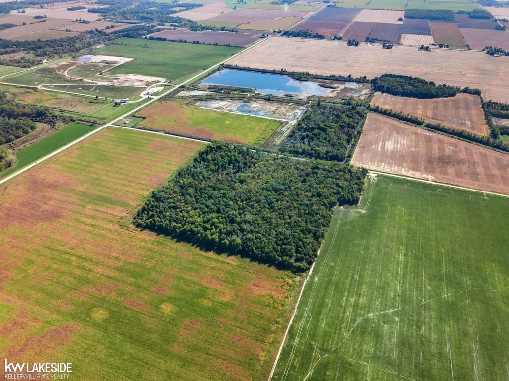 00 E Eddy Road Bridgehampton Township MI 48419