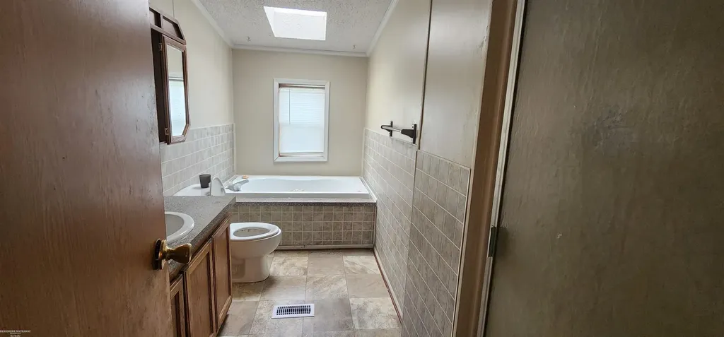 46403 Le Grande Boulevard Macomb Township MI 48044