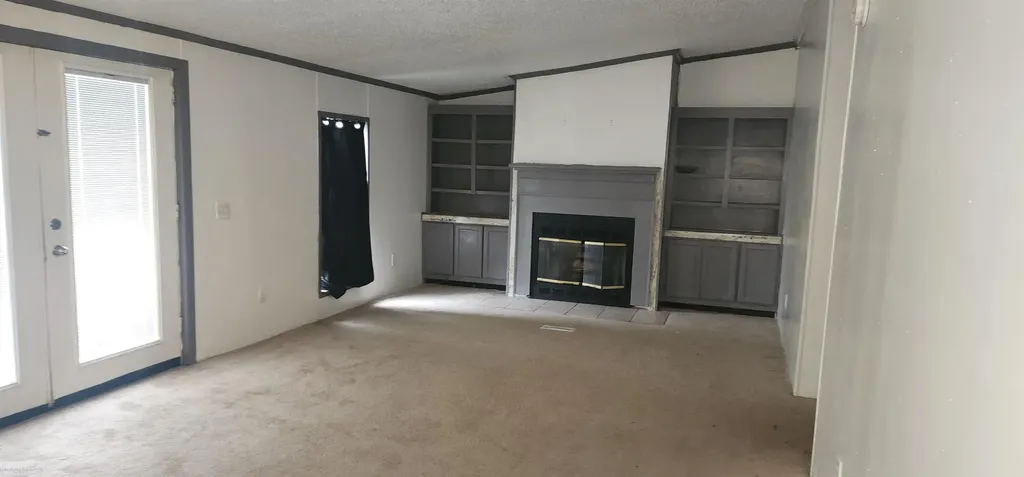 46403 Le Grande Boulevard Macomb Township MI 48044