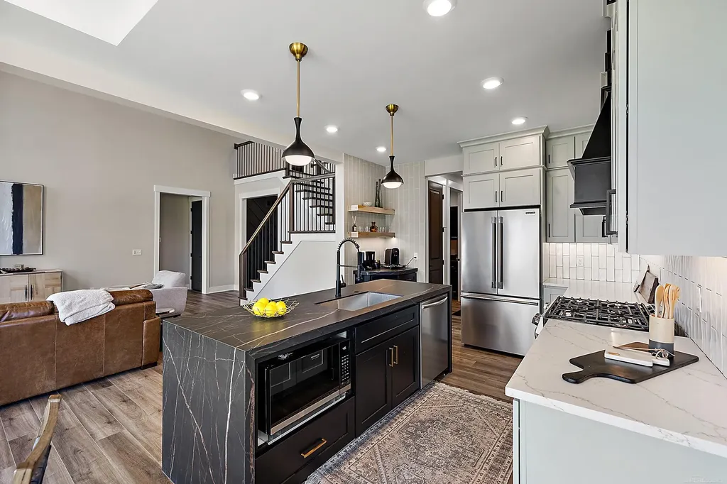 4076 Spring Meadow Drive Sterling Heights City MI 48314