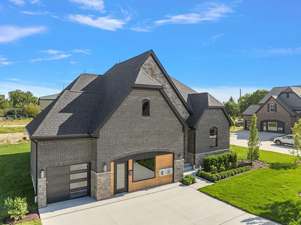 4076 Spring Meadow Drive Sterling Heights City MI 48314