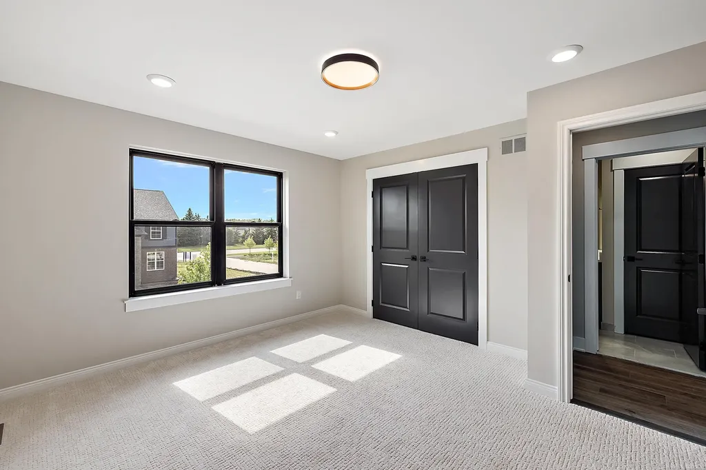 4076 Spring Meadow Drive Sterling Heights City MI 48314