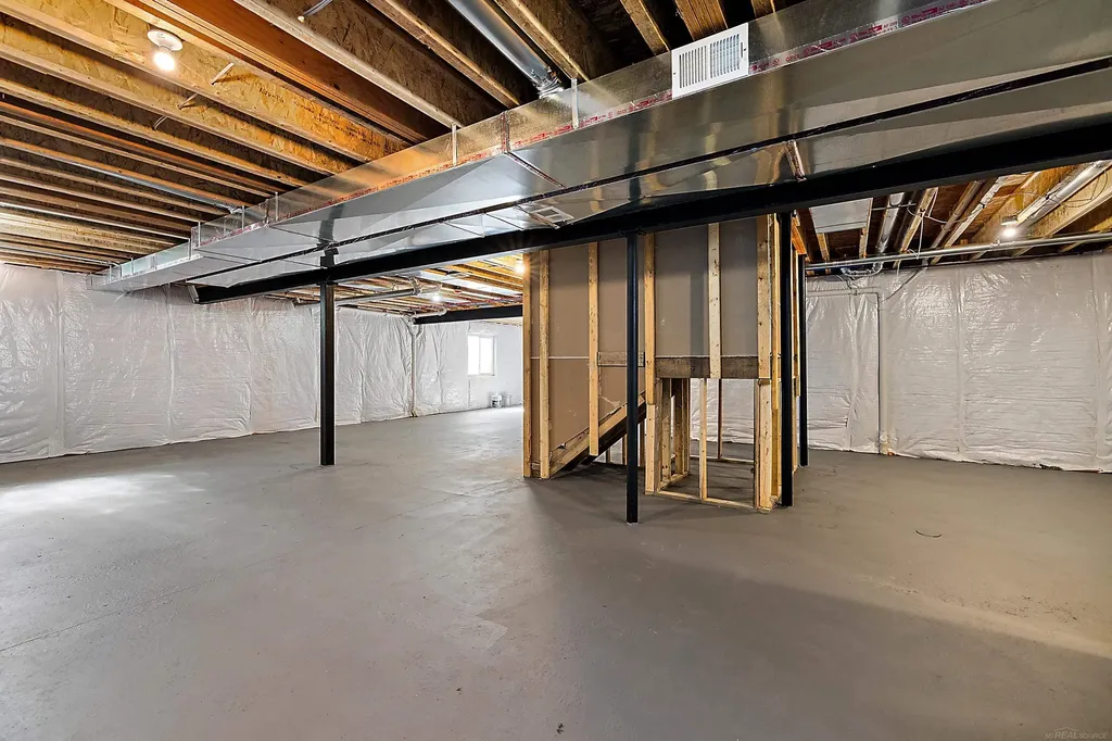 4076 Spring Meadow Drive Sterling Heights City MI 48314