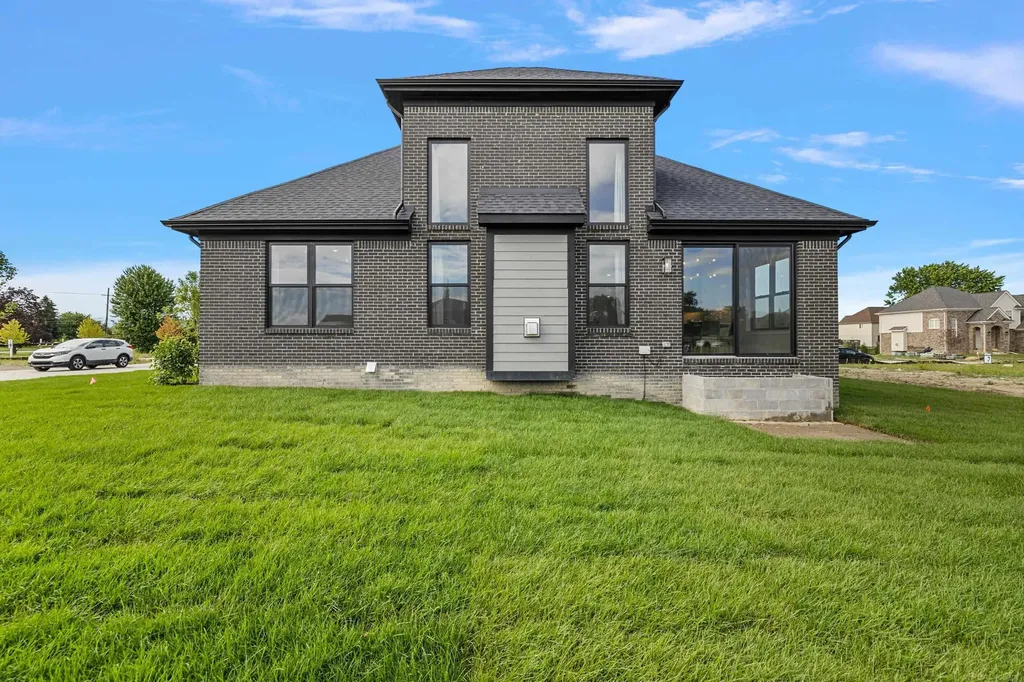 4076 Spring Meadow Drive Sterling Heights City MI 48314