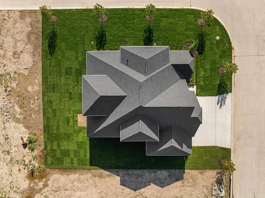 4076 Spring Meadow Drive Sterling Heights City MI 48314