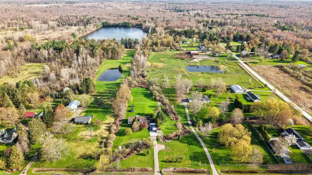 6550 Lapeer Road Clyde Township MI 48049