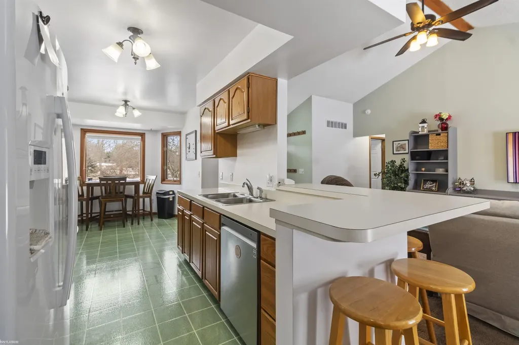6550 Lapeer Road Clyde Township MI 48049