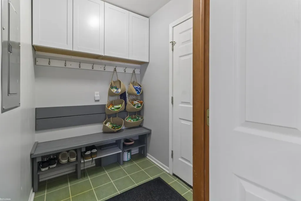 6550 Lapeer Road Clyde Township MI 48049