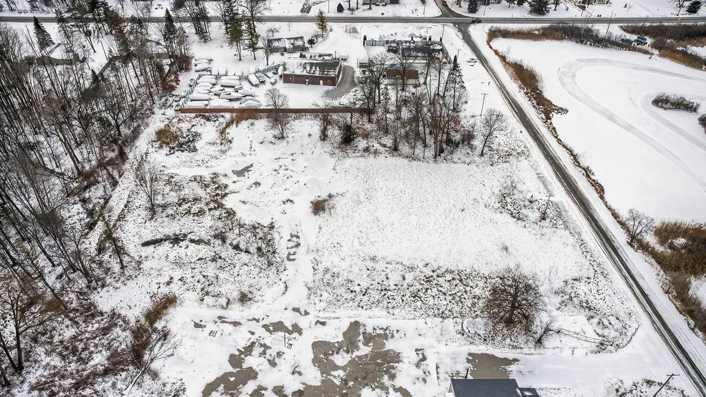 2469 2 Mile Road Bangor Charter Township MI 48706
