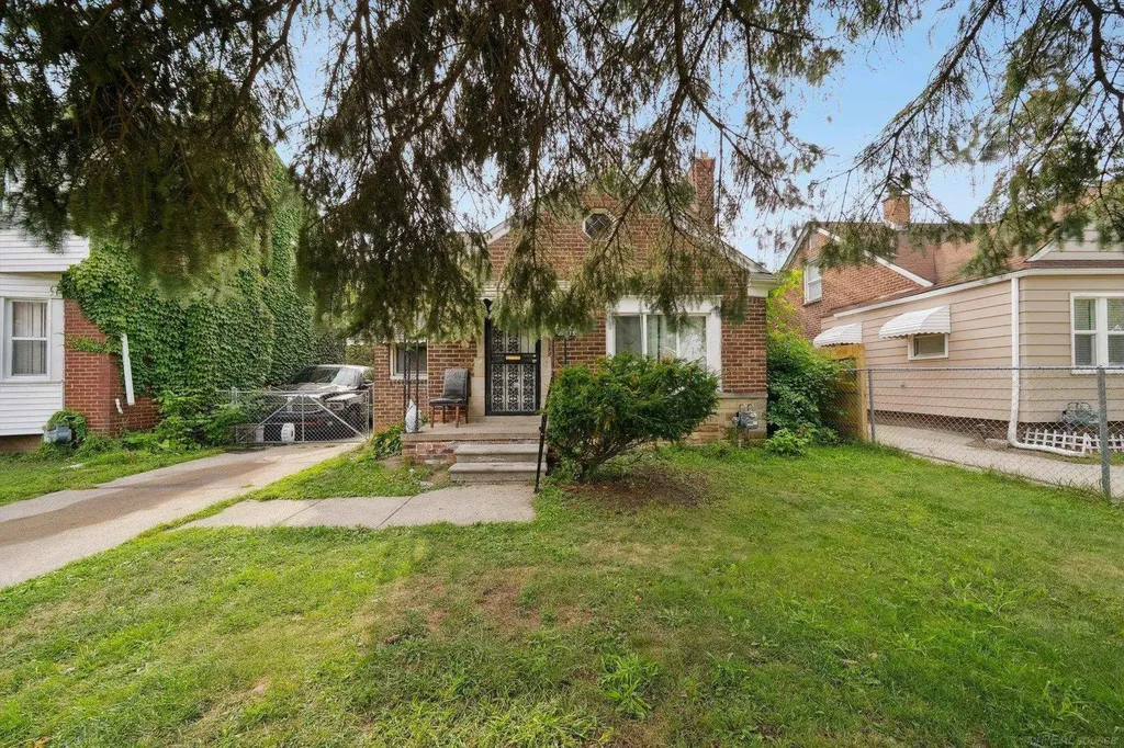 15335 Vaughan Street Detroit City MI 48223