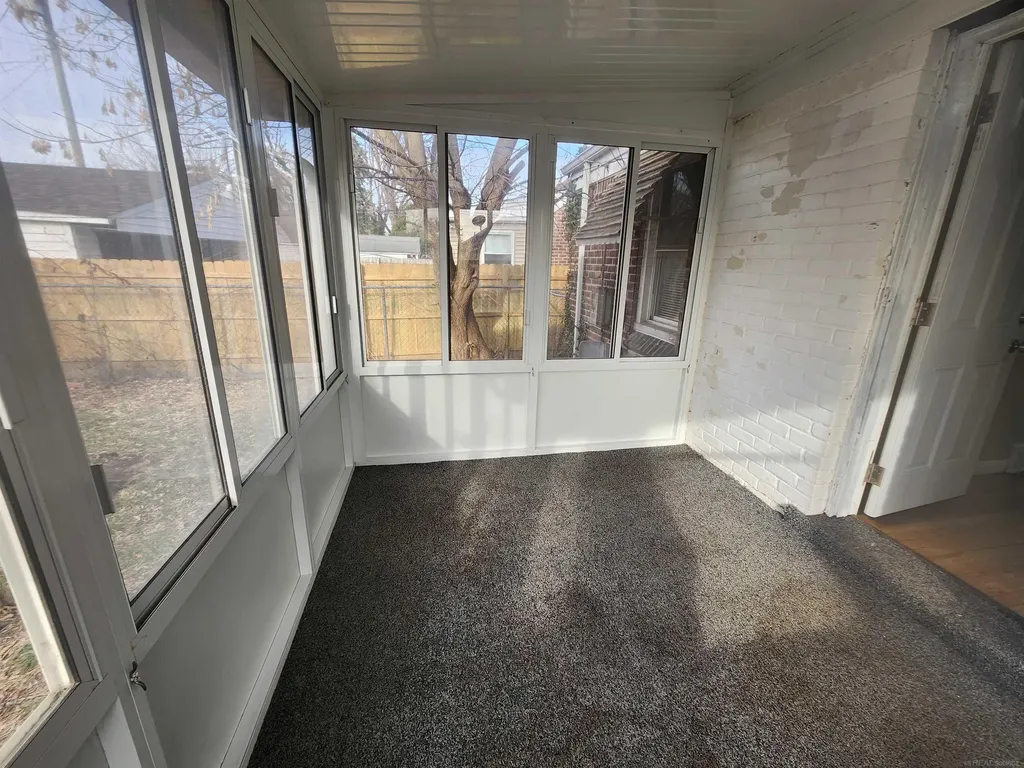 15335 Vaughan Street Detroit City MI 48223