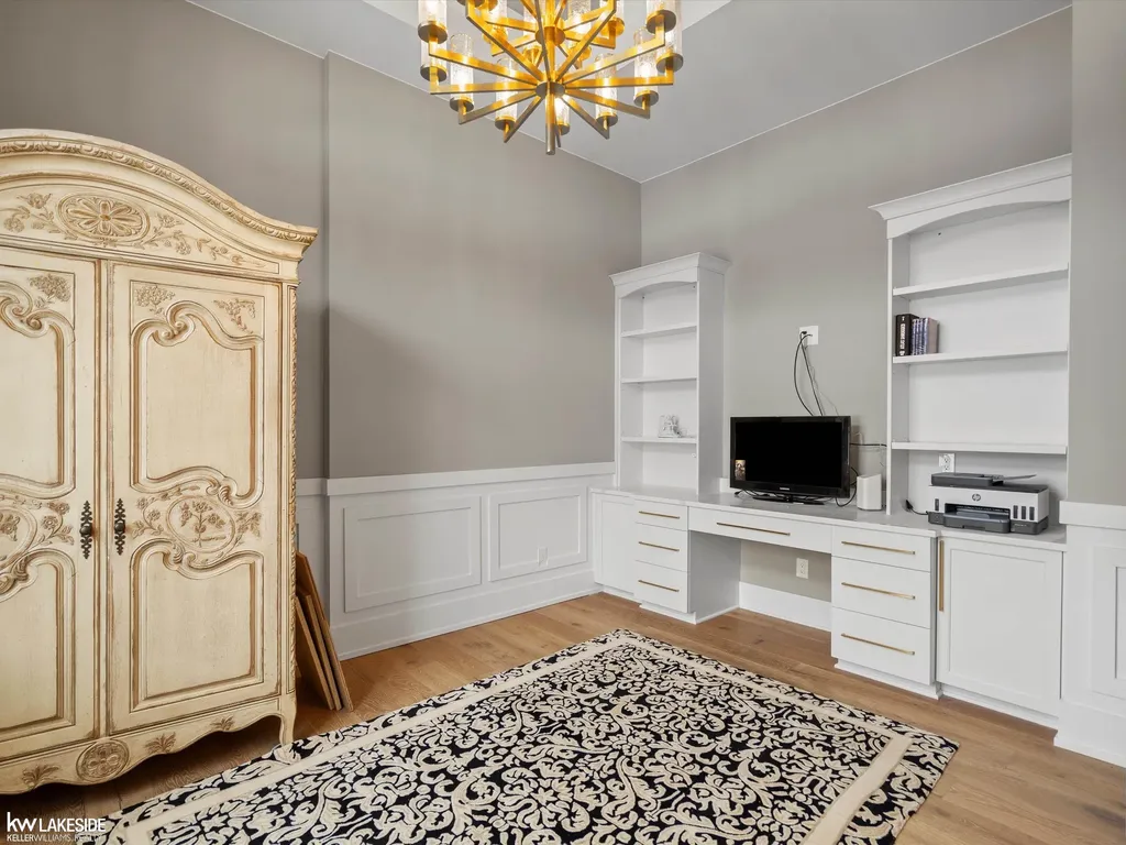 5769 Cotswold Drive Washington Township MI 48094