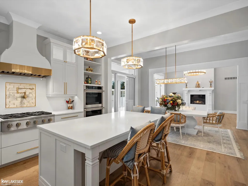 5769 Cotswold Drive Washington Township MI 48094