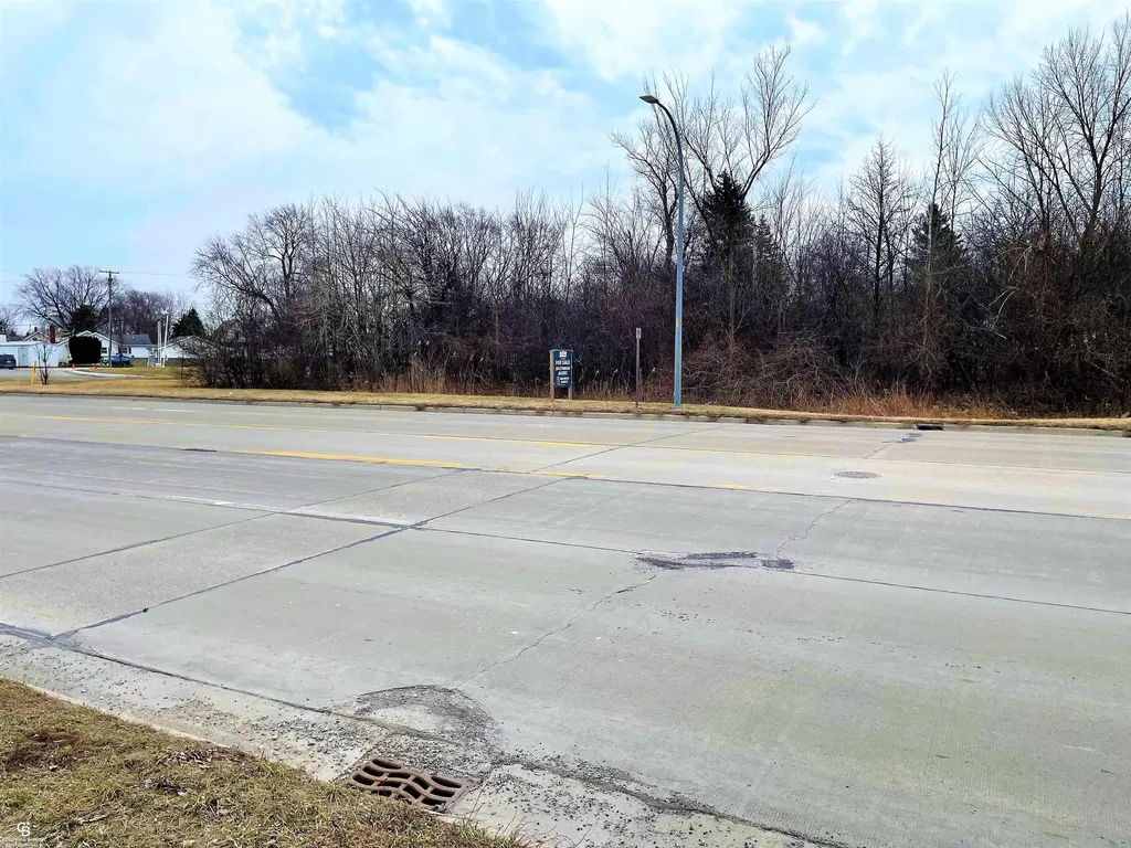 00 Gratiot Boulevard Marysville City MI 48040