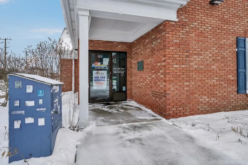 102 S 3rd Street St. Clair City MI 48079
