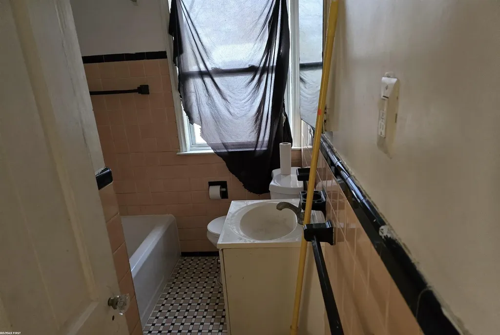 20144 Stoepel Street Detroit City MI 48221