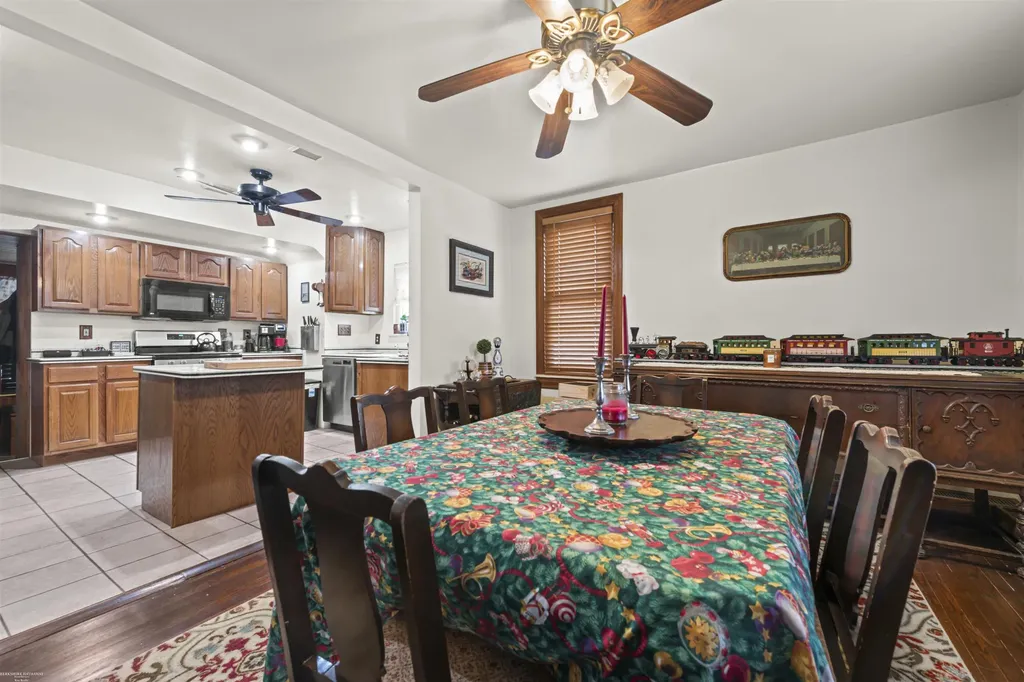 22437 Milner Street St. Clair Shores City MI 48081