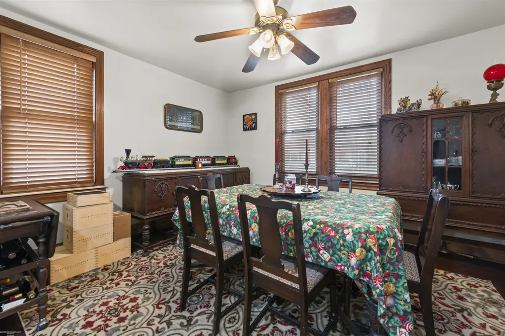 22437 Milner Street St. Clair Shores City MI 48081