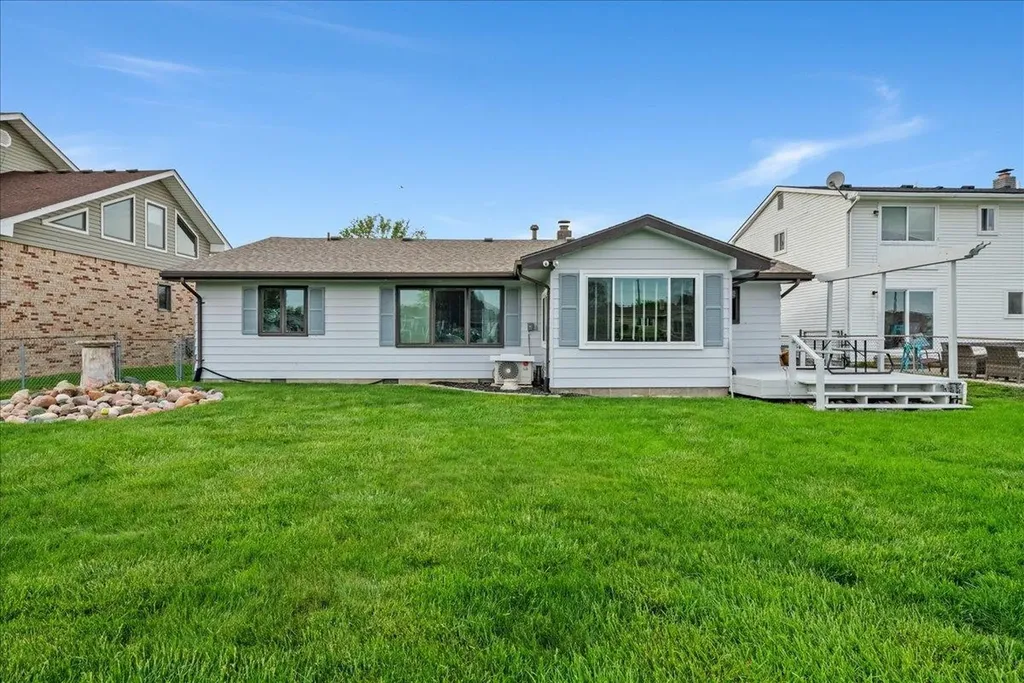 7261 Bluebill Street Clay Township MI 48001