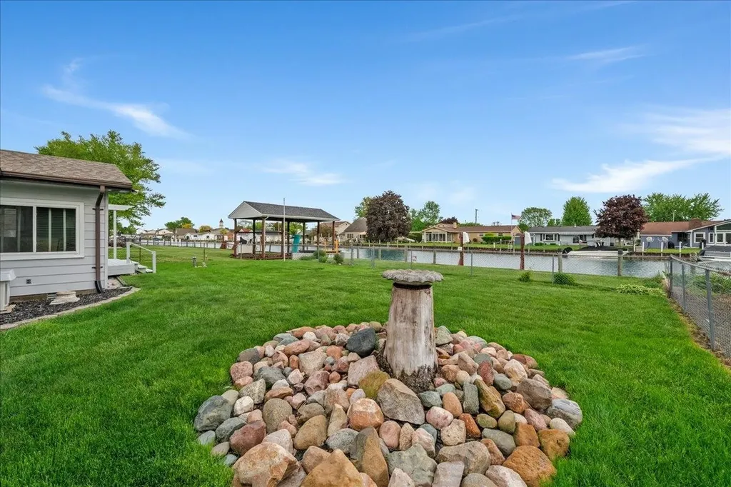 7261 Bluebill Street Clay Township MI 48001
