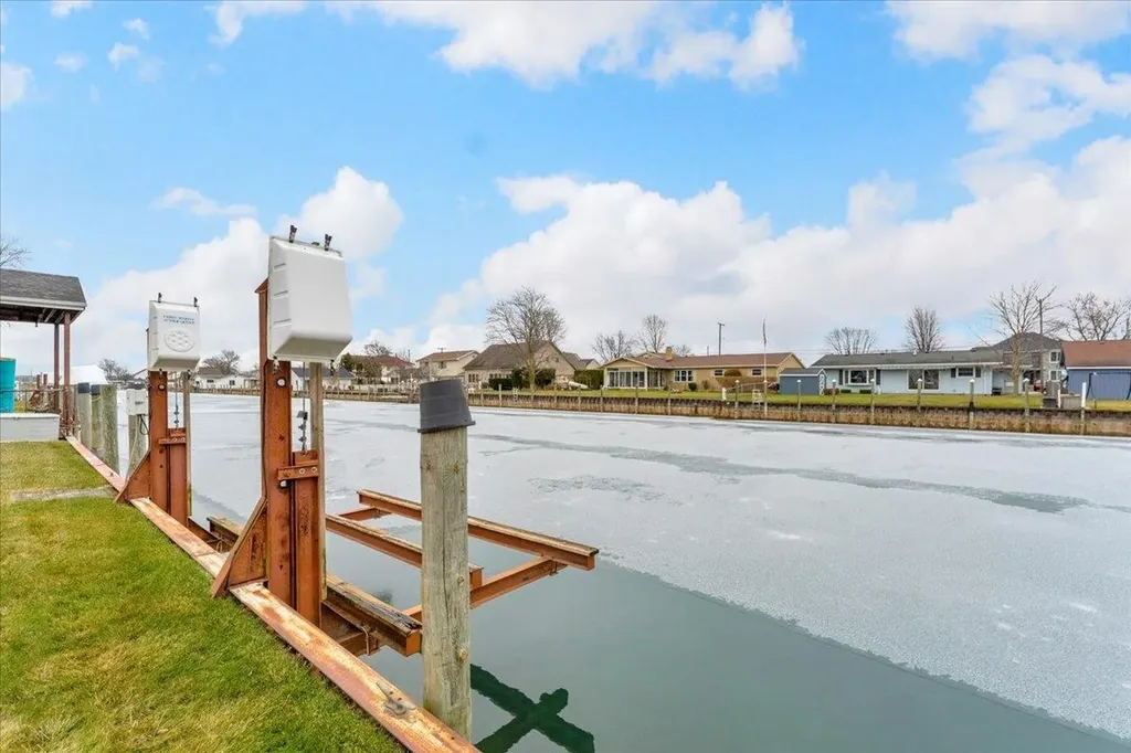 7261 Bluebill Street Clay Township MI 48001