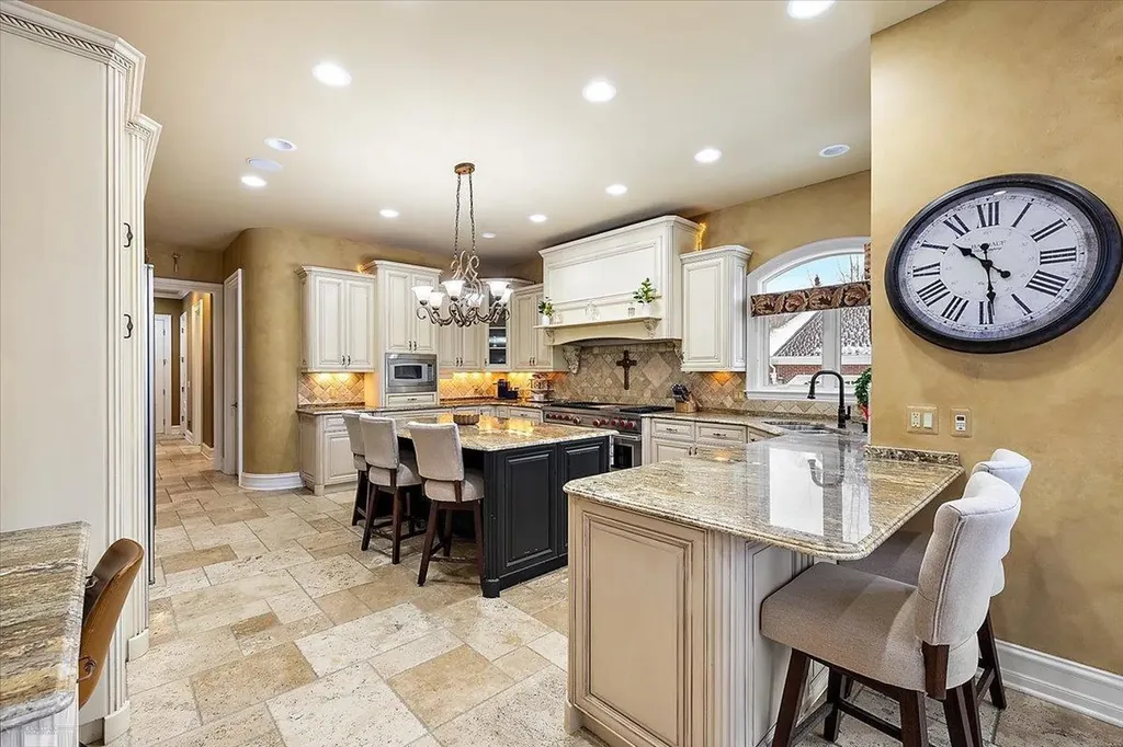61403 Barclay Drive Washington Township MI 48094
