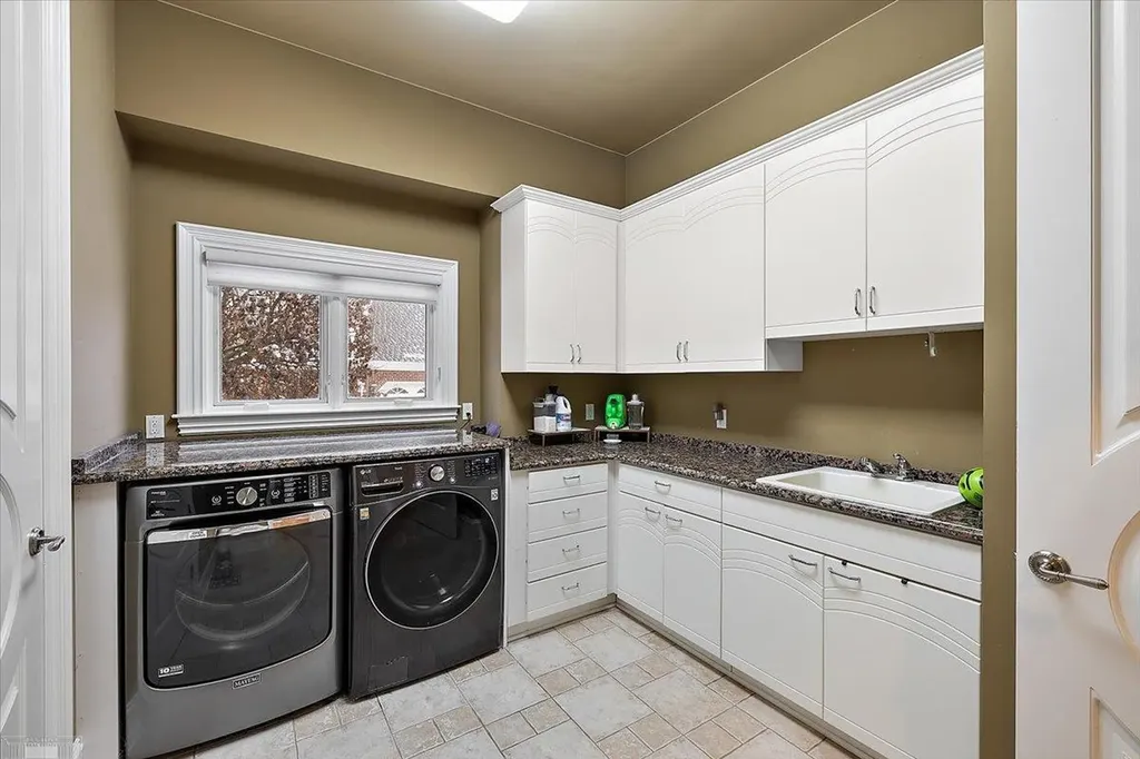 61403 Barclay Drive Washington Township MI 48094
