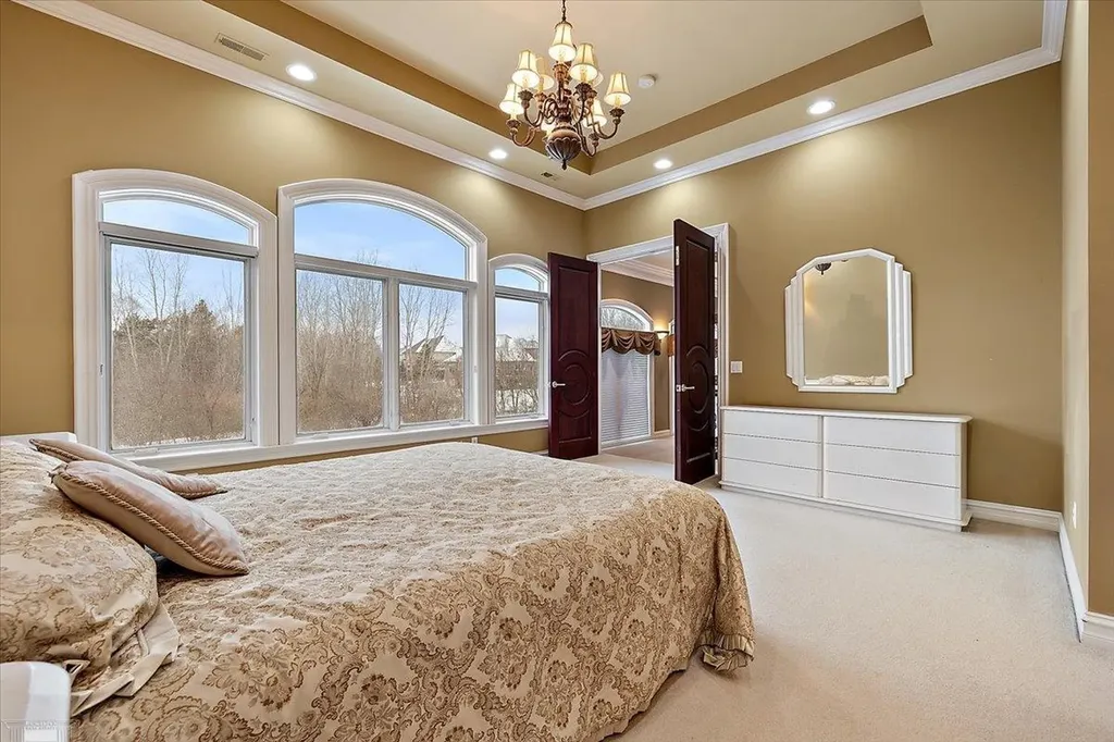 61403 Barclay Drive Washington Township MI 48094