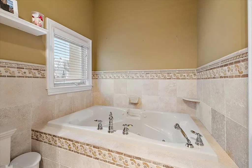 61403 Barclay Drive Washington Township MI 48094