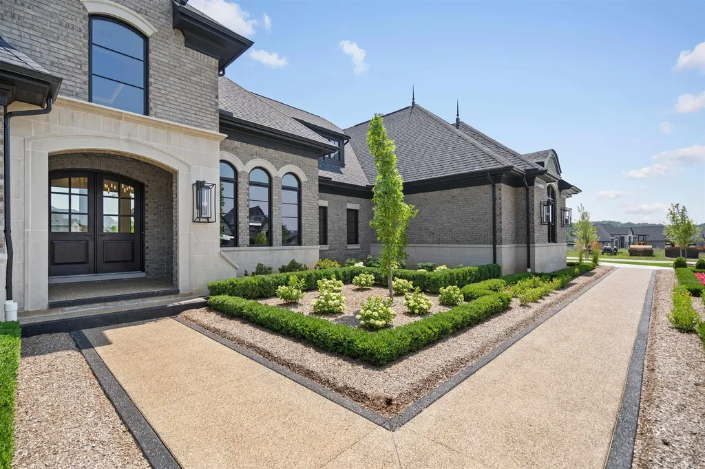 61570 Cotswold Drive Washington Township MI 48094