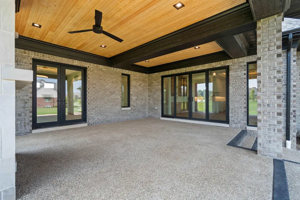 61570 Cotswold Drive Washington Township MI 48094