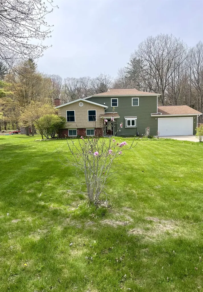 2028 Werner Road Columbus Township MI 48063