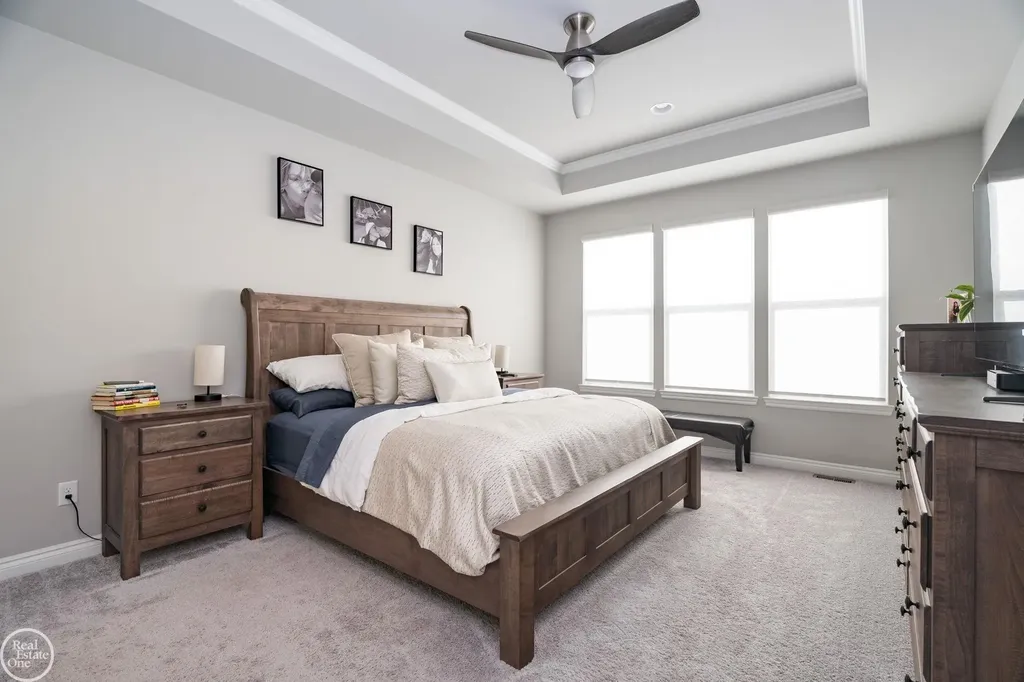 16818 Glenhurst Drive Macomb Township MI 48044