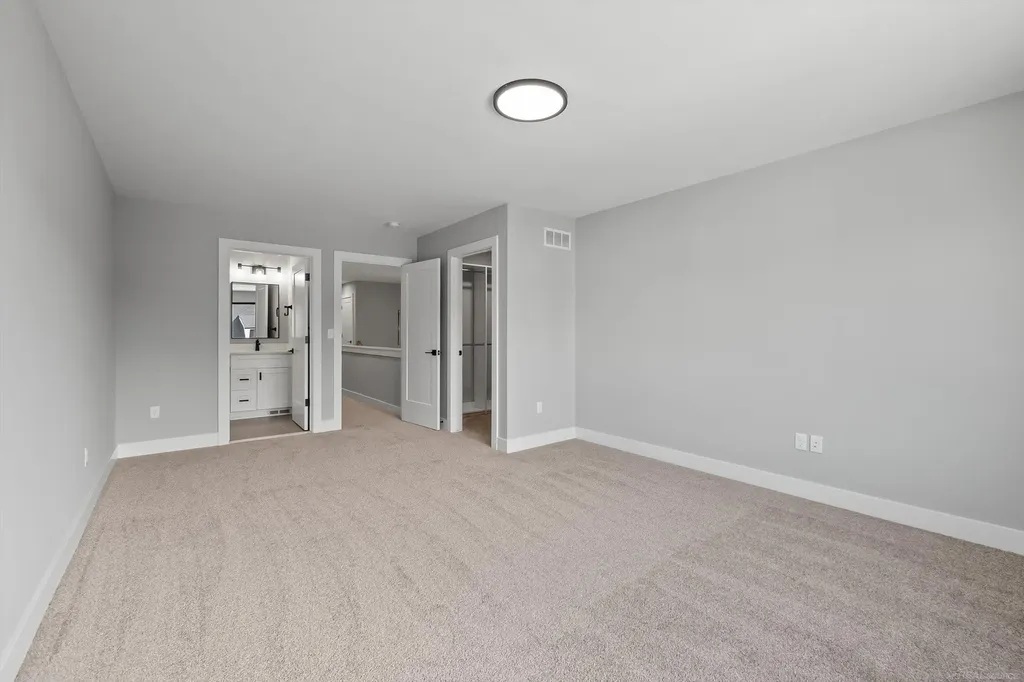 5829 Heights Drive Sterling Heights City MI 48314