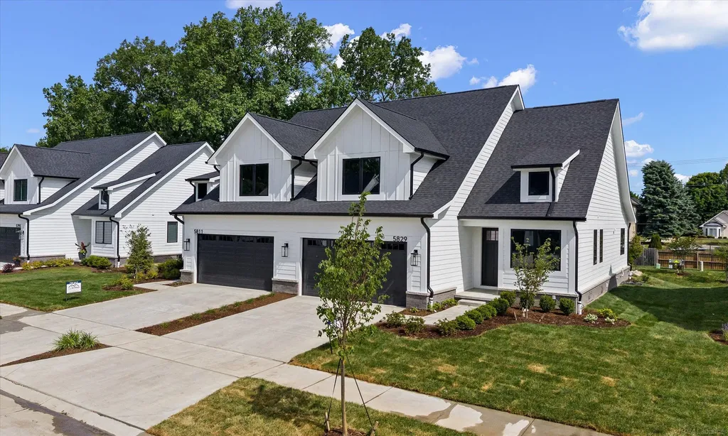 5829 Heights Drive Sterling Heights City MI 48314