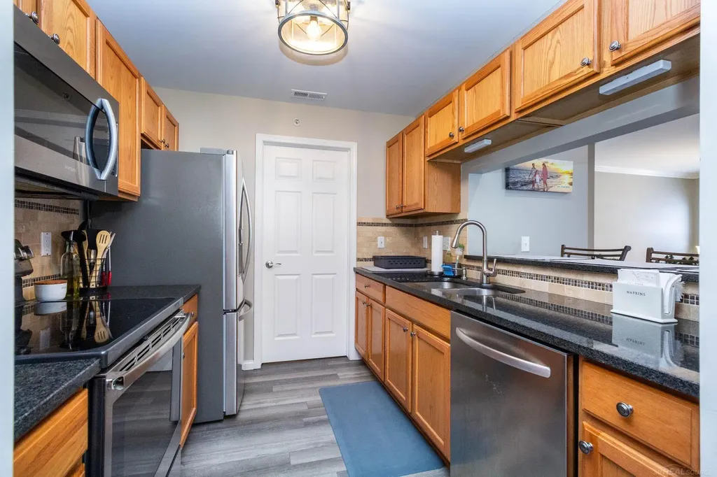 52196 Naugatuck Drive Macomb Township MI 48042