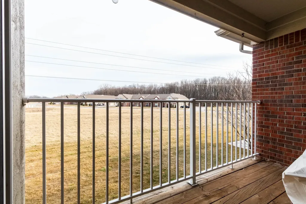52196 Naugatuck Drive Macomb Township MI 48042